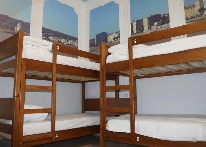 Meeting * فيغيورا دا فوز